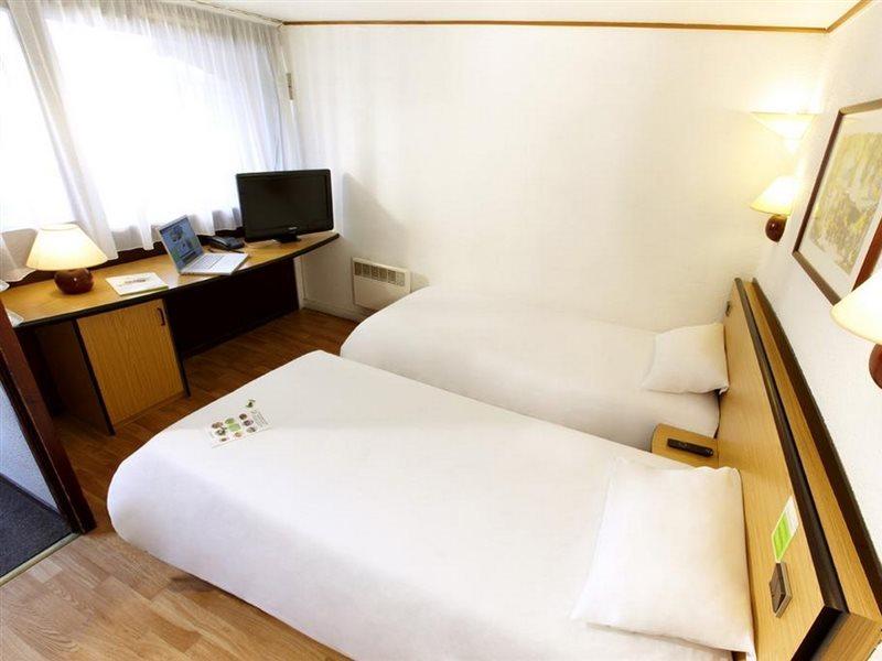 Greet Hotel Châtellerault מראה חיצוני תמונה