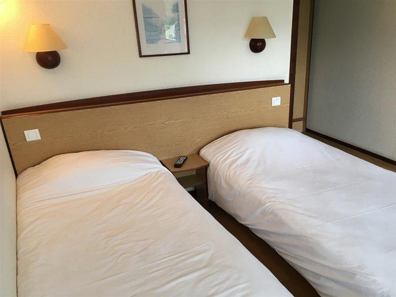 Greet Hotel Châtellerault מראה חיצוני תמונה