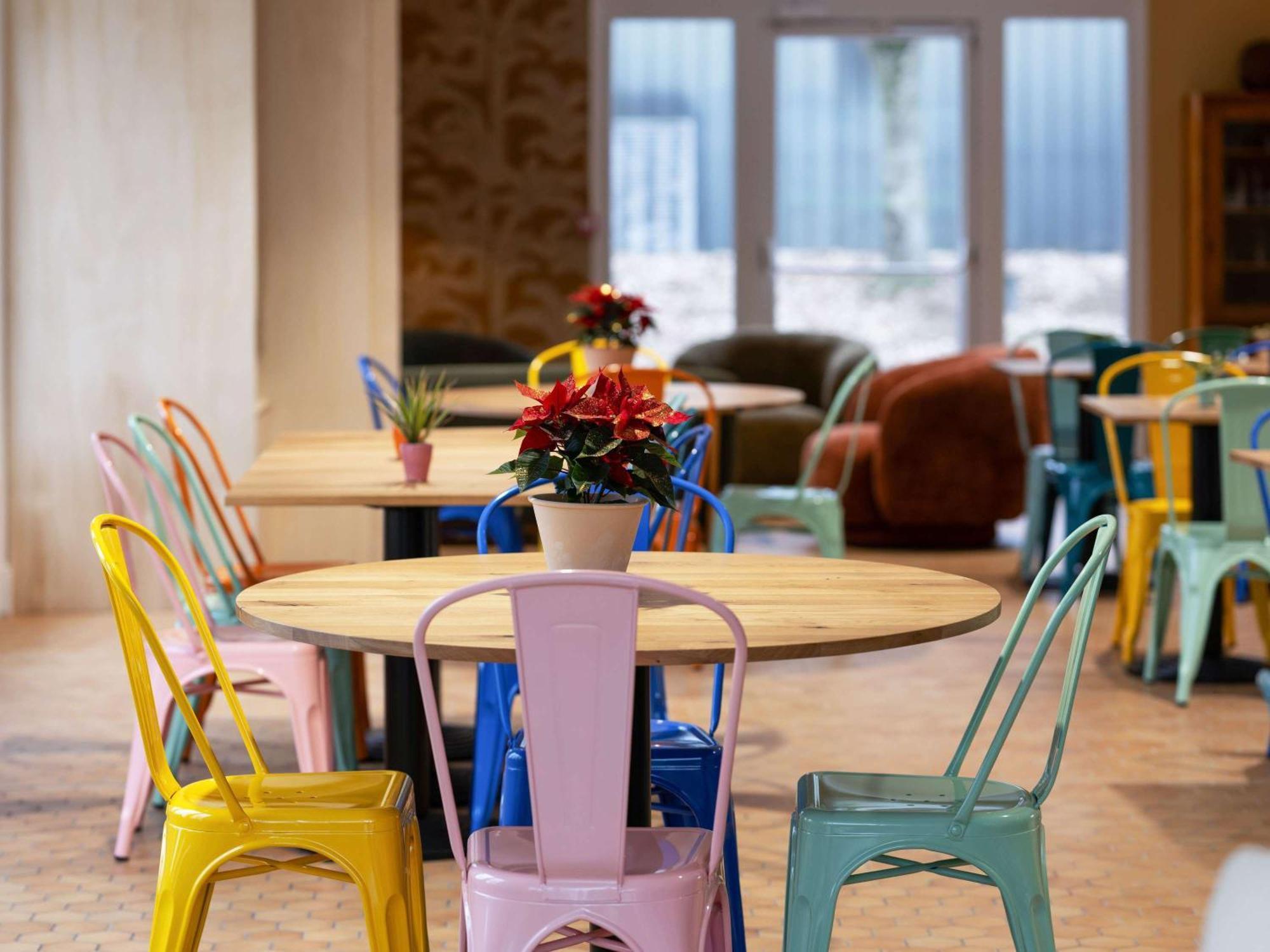 Greet Hotel Châtellerault מראה חיצוני תמונה