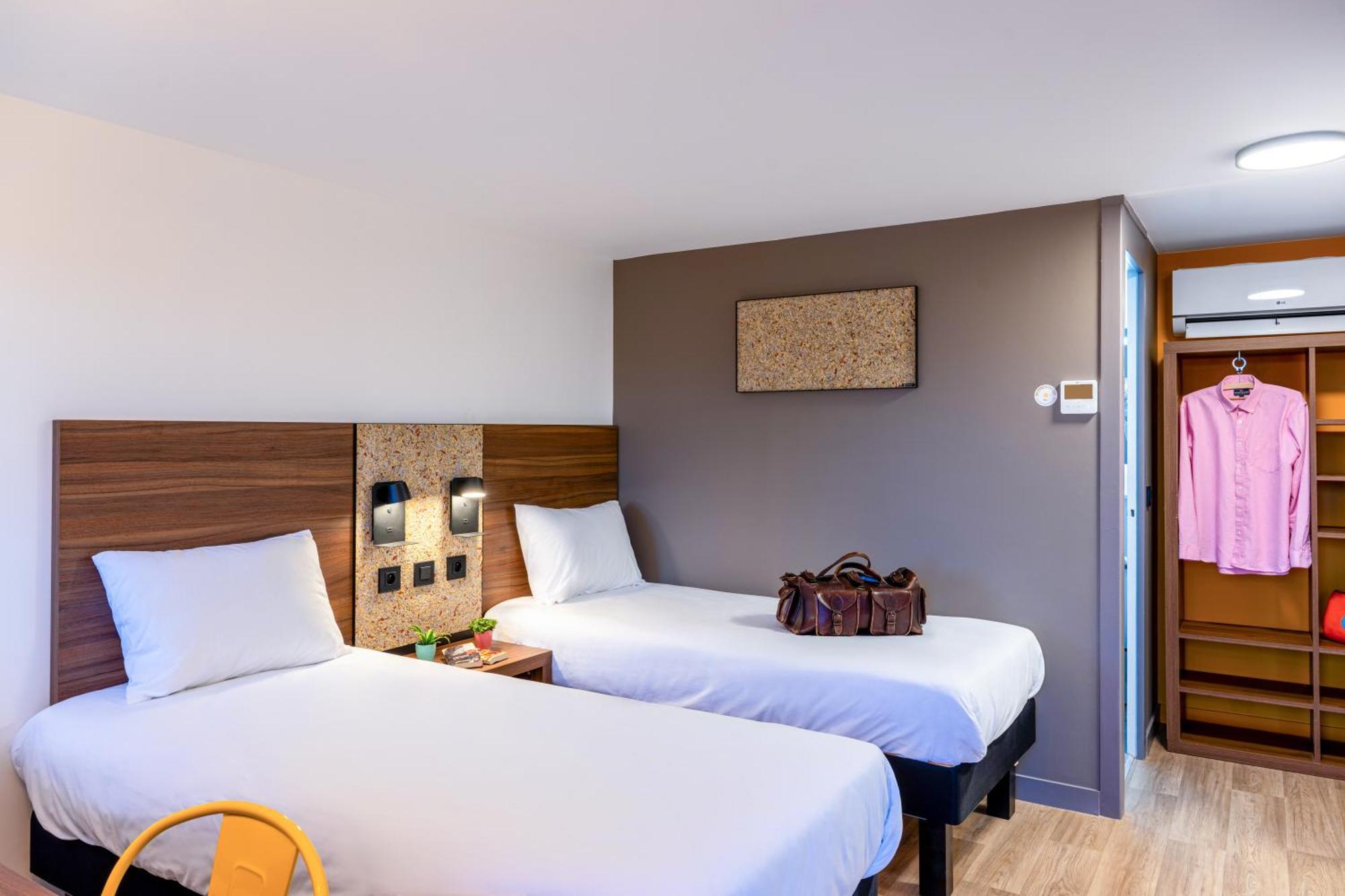 Greet Hotel Châtellerault מראה חיצוני תמונה